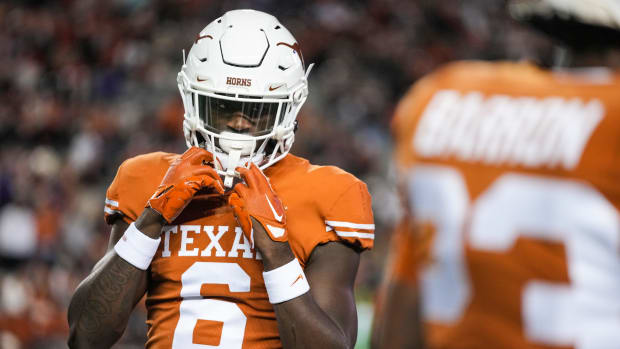 Texas DB Ryan Watts 